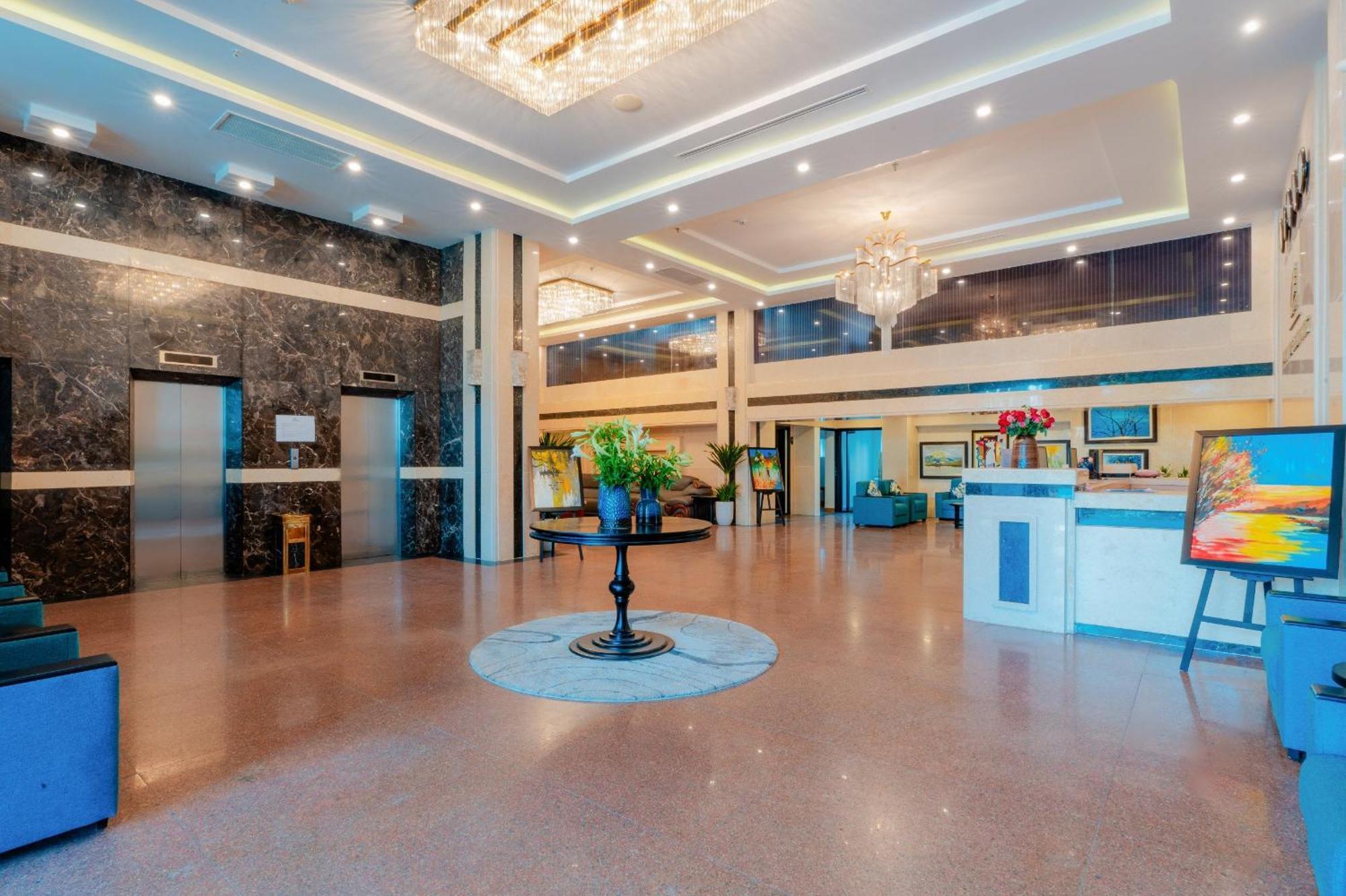 Vian Hotel And Spa Danang Exterior photo